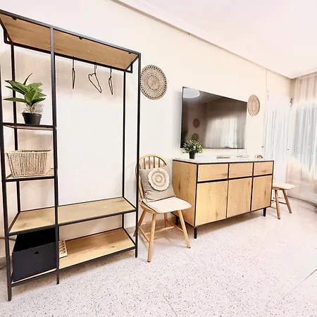 Concordia Apartment, Pool & Beaches * تورّيفيِخا