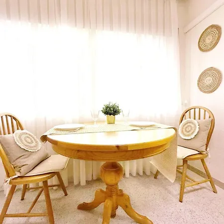 Concordia Apartment, Pool & Beaches